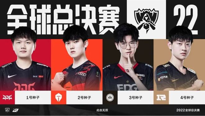 而且在更衣 而且在更衣