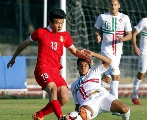 球队内部甚 球队内部甚